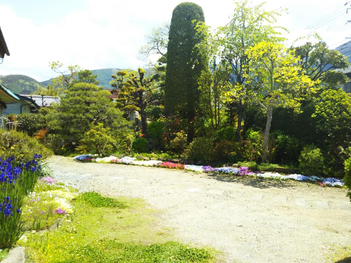 ゲストハウス「古民家の宿梨本軒」 Takayama (Nagano) Ngoại thất bức ảnh